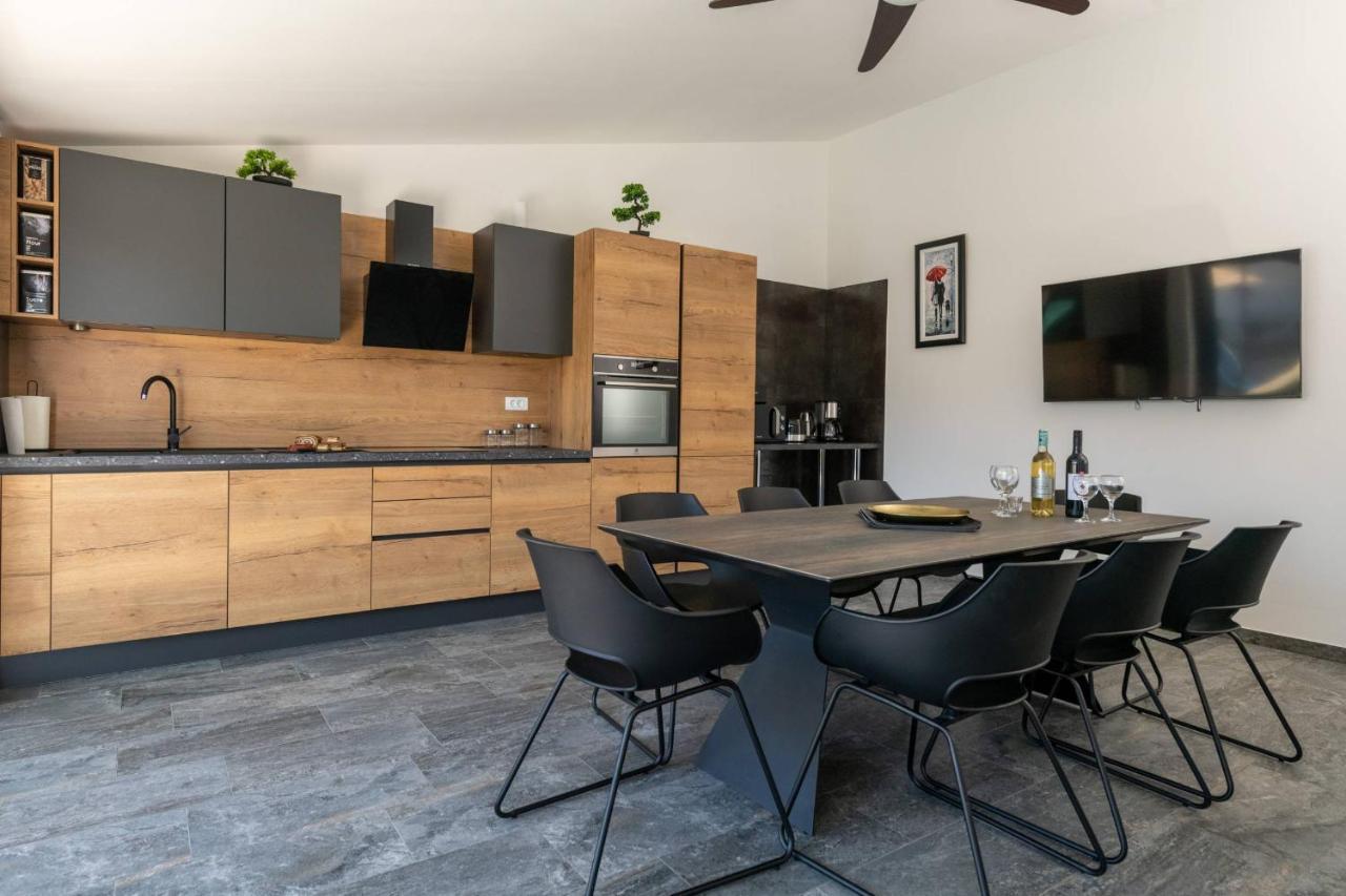 Villa Paradise Медулин Экстерьер фото